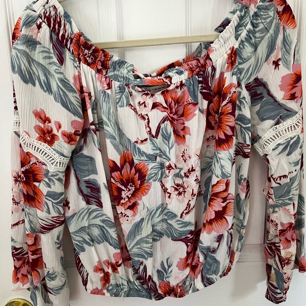 American rag floral shirt
